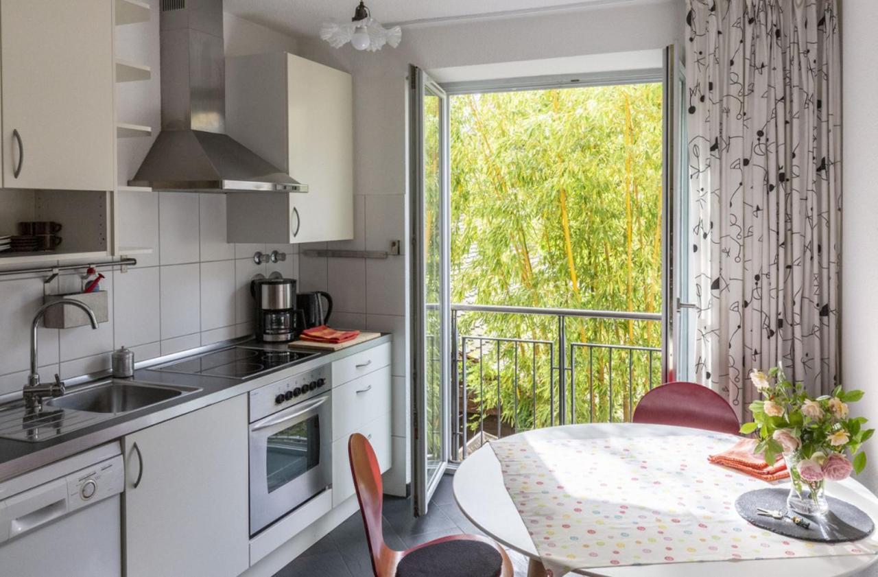 Apartments Im Cafe Einstein Фрайбург Екстериор снимка