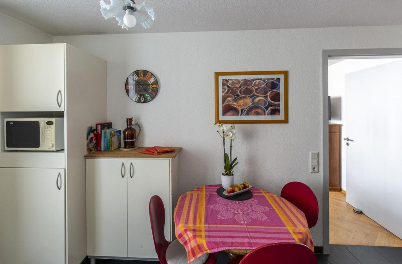 Apartments Im Cafe Einstein Фрайбург Екстериор снимка