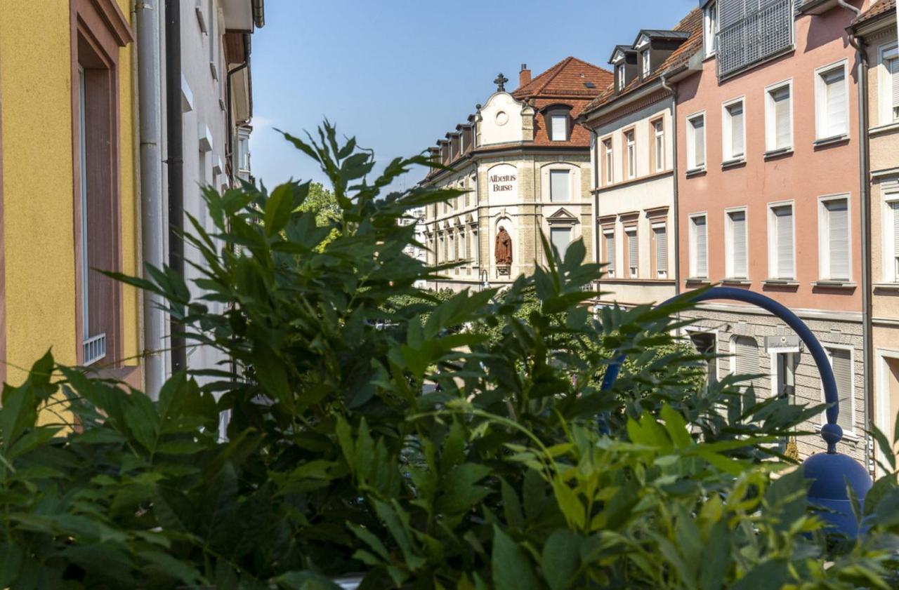 Apartments Im Cafe Einstein Фрайбург Екстериор снимка